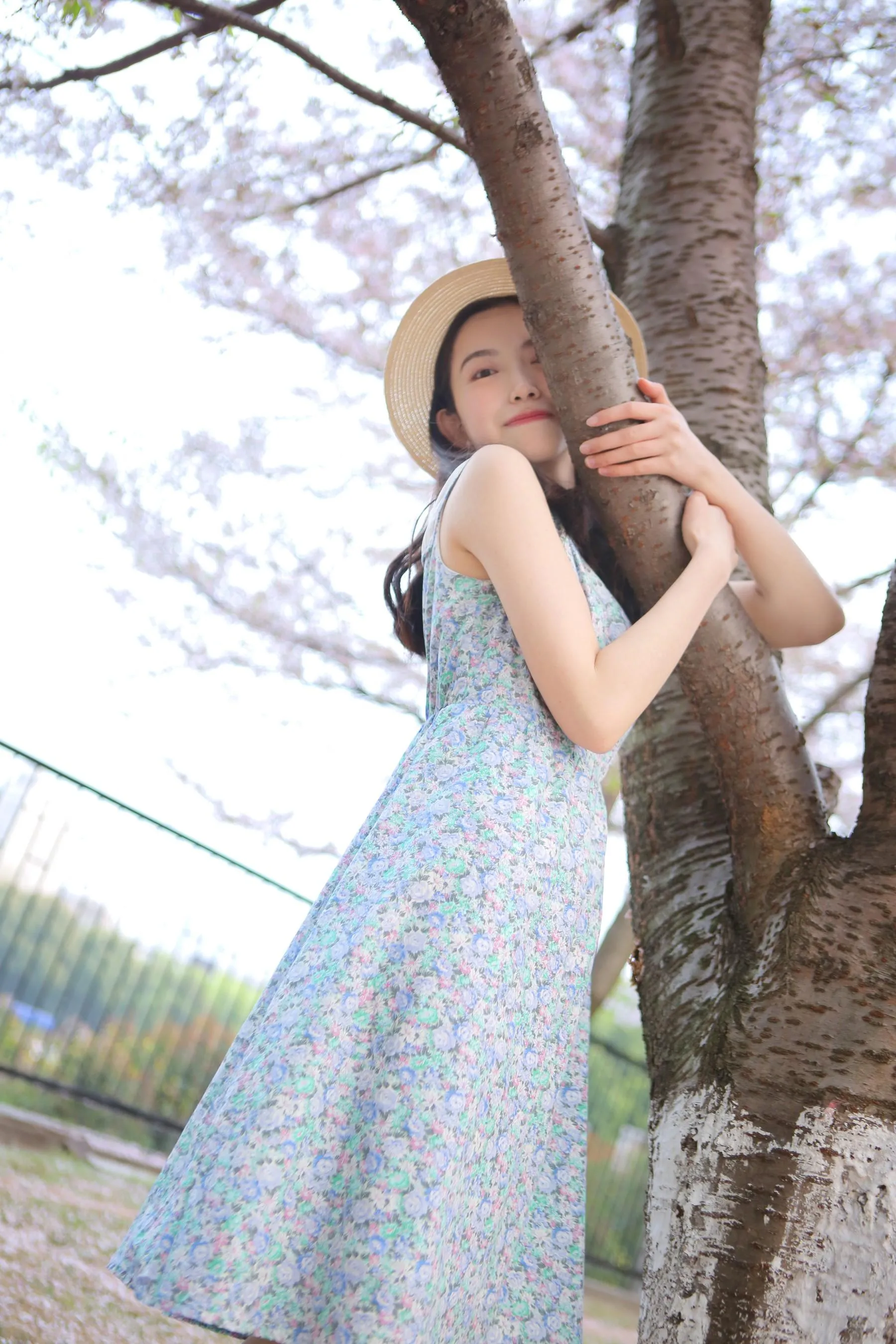 [YITUYU艺图语]2022.08.07 花倦 小草草呀 [22P]插图3